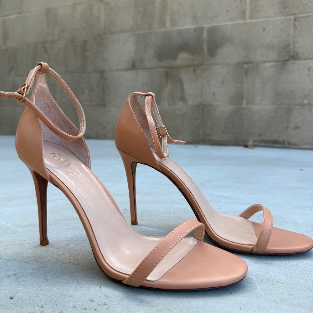 RAYE Blake Heel - Picture 6 of 13